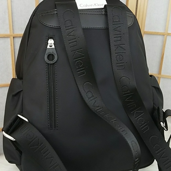 ck backpack hologram